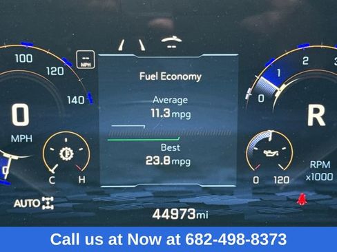 Used 2025 Chevrolet Suburban Z71 image 27