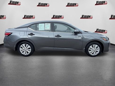 Used 2025 Nissan Sentra S FWD image 4