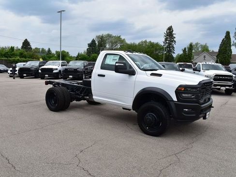 New 2025 RAM 4500 Tradesman image 13