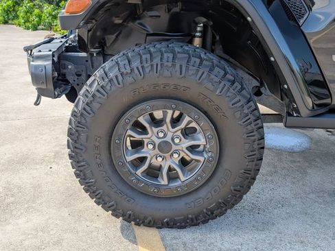 Used 2022 Jeep Wrangler Unlimited Rubicon w/ Trailer Tow Package AWD/4WD image 9