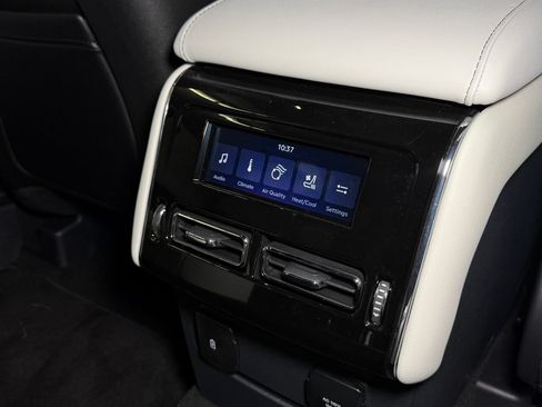 New 2026 Lincoln Aviator Black Label w/ Dynamic Handling Package AWD/4WD image 15