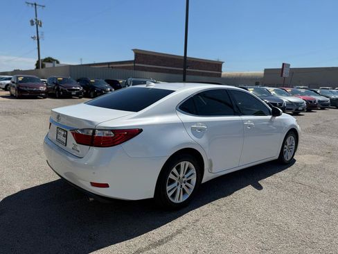 Used 2015 Lexus ES 350 w/ Premium Package FWD image 6
