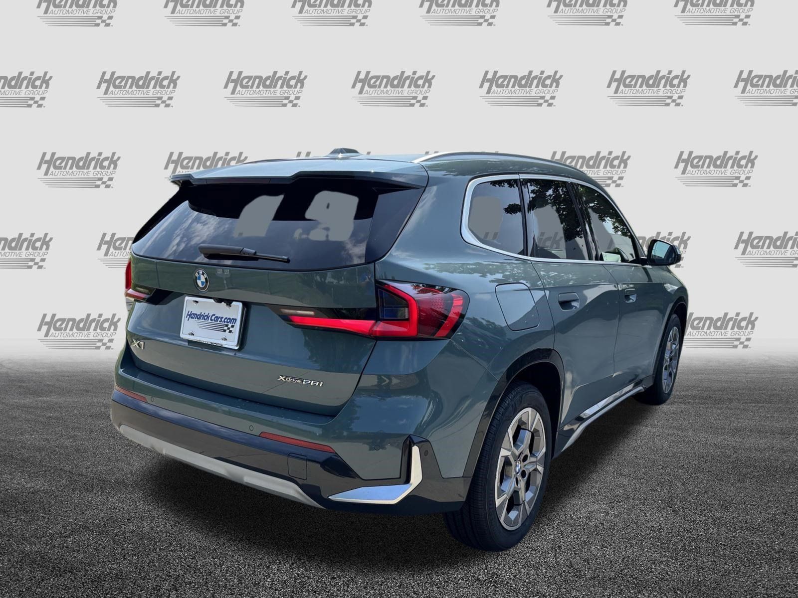 Certified 2025 BMW X1 xDrive28i AWD/4WD image 10