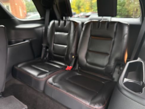 Used 2018 Ford Explorer Sport image 15