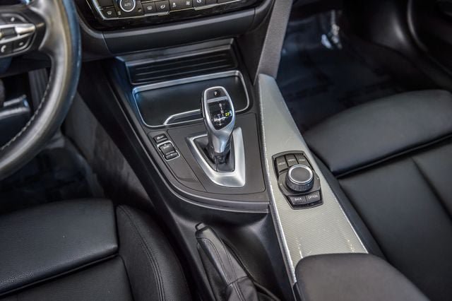 Used 2018 BMW 340i Sedan RWD image 30