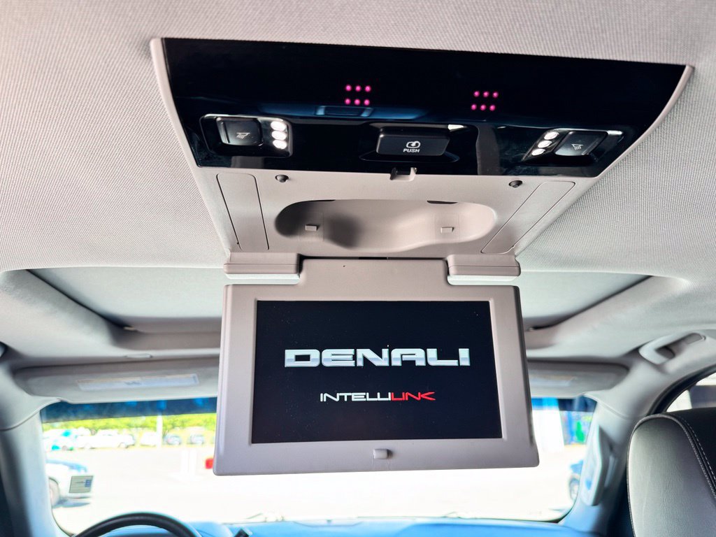 Used 2018 GMC Yukon XL Denali w/ Open Road Package AWD/4WD image 36