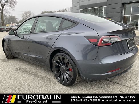Used 2023 Tesla Model 3 Performance image 3