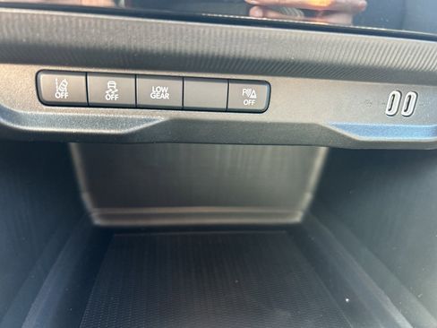 New 2026 Jeep Cherokee Limited image 29