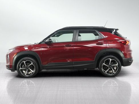 Used 2023 Chevrolet TrailBlazer RS w/ Convenience Package AWD/4WD image 2