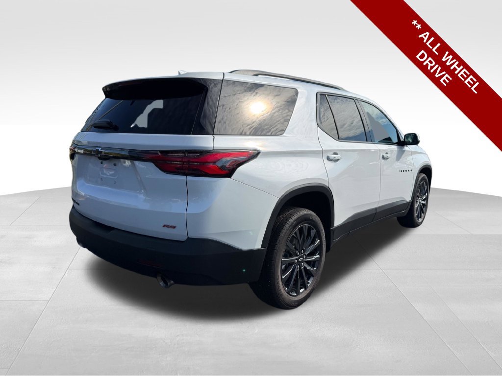 Used 2023 Chevrolet Traverse RS AWD/4WD image 7