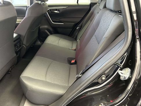 Used 2024 Toyota RAV4 XLE FWD image 14