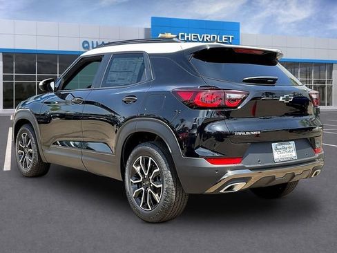 New 2026 Chevrolet TrailBlazer ACTIV w/ Convenience Package FWD image 3