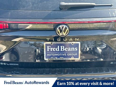 New 2026 Volkswagen Tiguan SEL R-Line image 17