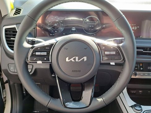 New 2026 Kia Seltos EX w/ EX Sunroof Package image 8