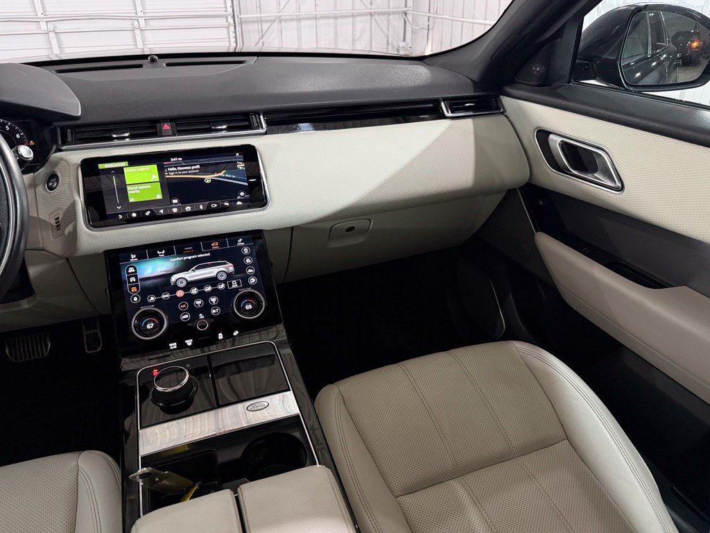 Used 2018 Land Rover Range Rover Velar R-Dynamic SE AWD/4WD image 38