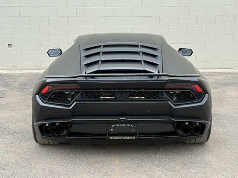 Used 2017 Lamborghini Huracan LP 580-2 RWD image 10