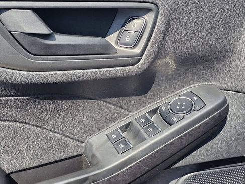 Used 2025 Ford Escape Active AWD/4WD image 16