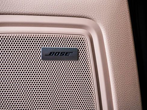 New 2026 Porsche Macan AWD/4WD image 27