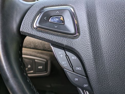 Used 2018 Lincoln MKC Select w/ Select Plus Package image 24