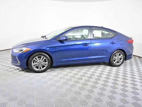Used 2018 Hyundai Elantra Value Edition FWD image 2