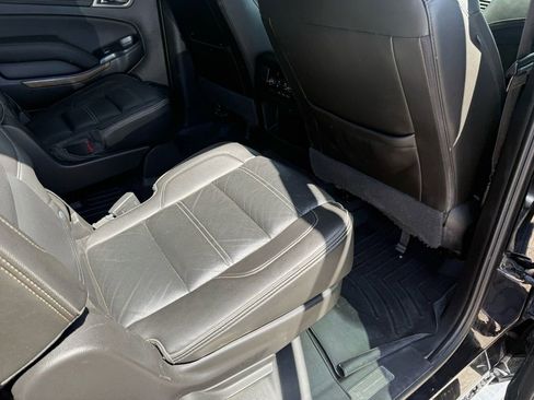Used 2019 GMC Yukon XL Denali w/ Denali Ultimate Package AWD/4WD image 23