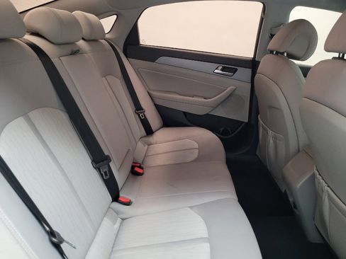 Used 2016 Hyundai Sonata SE image 19