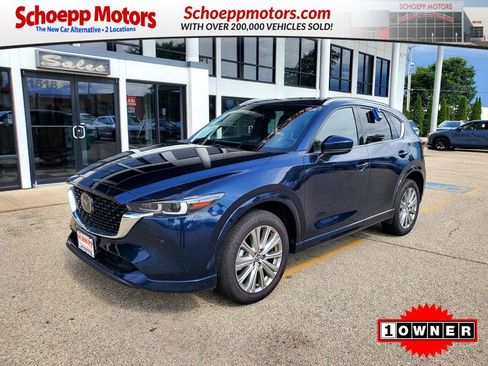 Used 2023 MAZDA CX-5 Signature AWD/4WD image 1