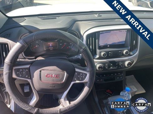 Used 2020 GMC Canyon SLE w/ Driver Alert Package image 10