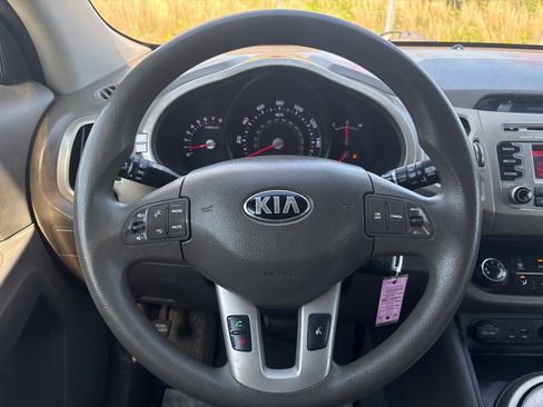 Used 2016 Kia Sportage LX FWD image 13