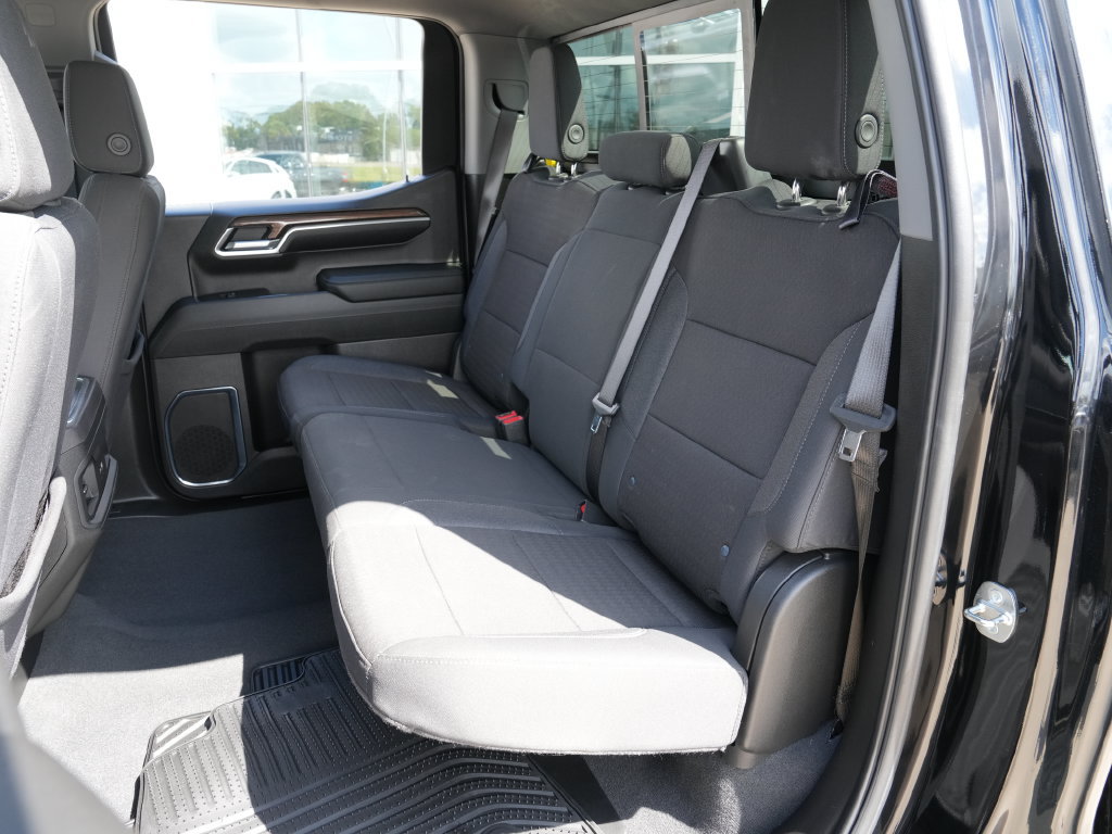 Used 2024 Chevrolet Silverado 1500 RST w/ Convenience Package II AWD/4WD image 25
