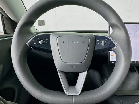 Used 2025 Tesla Model 3 Long Range AWD/4WD image 61