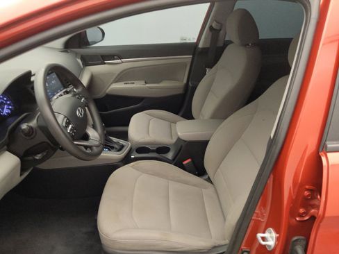 Used 2019 Hyundai Elantra SEL FWD image 17