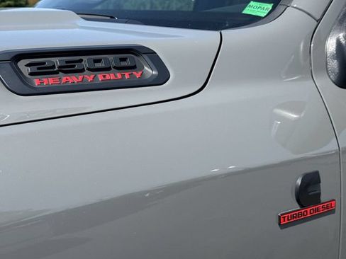 New 2026 RAM 2500 Big Horn AWD/4WD image 16