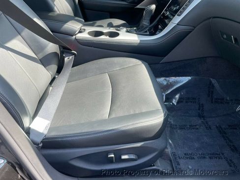 Used 2024 INFINITI Q50 Luxe AWD/4WD image 19