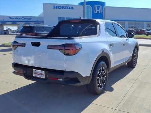 Used 2024 Hyundai Santa Cruz SE image 7