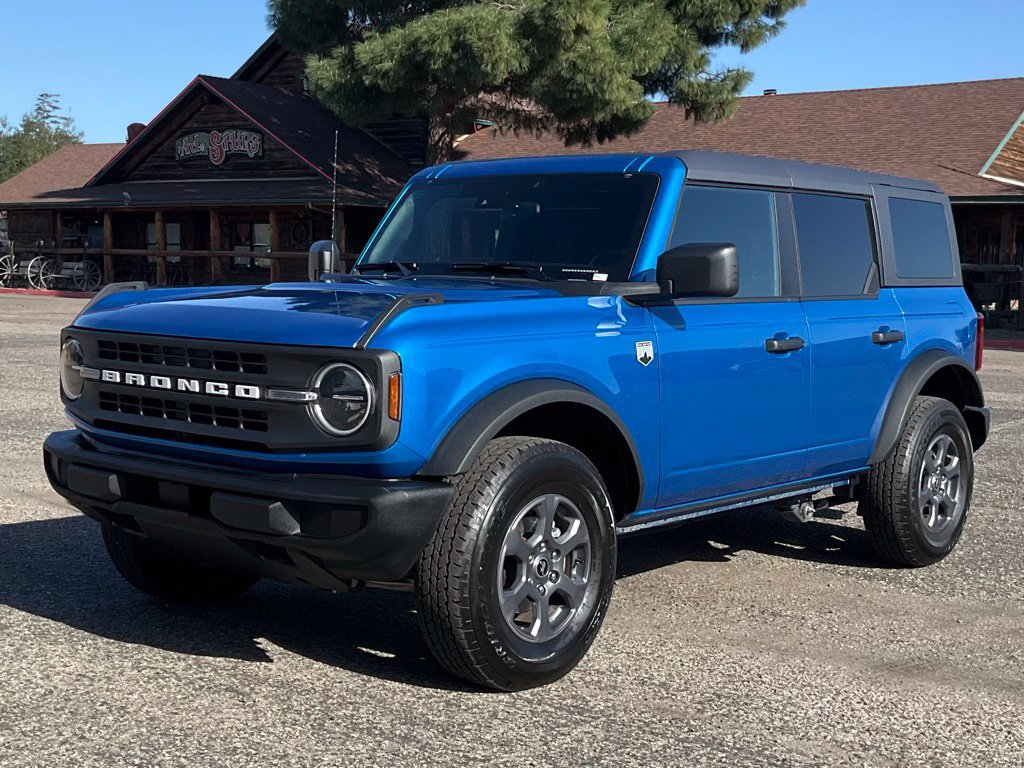 Used 2025 Ford Bronco Big Bend AWD/4WD image 2