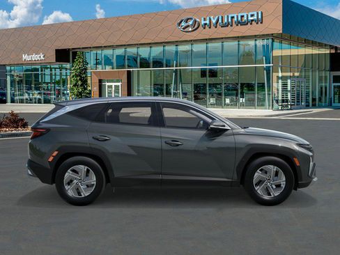 New 2026 Hyundai Tucson Blue SE image 44