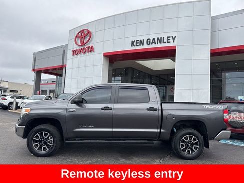 Used 2015 Toyota Tundra SR5 w/ TRD Off Road Package image 3