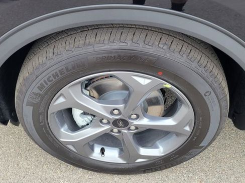 New 2025 Ford Escape ST-Line w/ Equipment Group 301A image 12