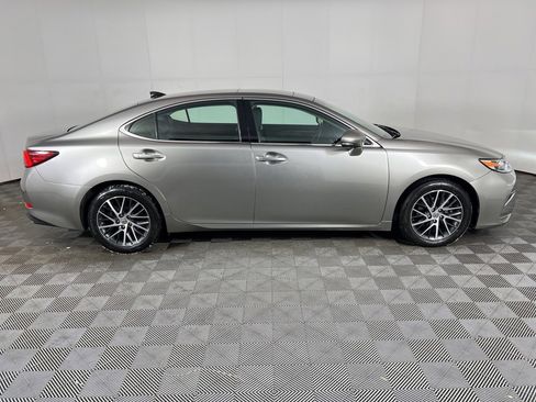 Used 2018 Lexus ES 350 350 image 3