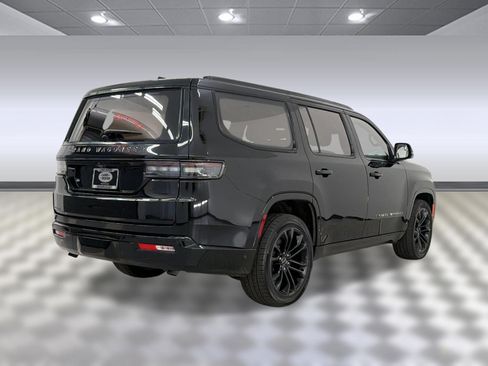 Used 2023 Jeep Grand Wagoneer Series III w/ Quick Order Packagew 28T AWD/4WD image 9