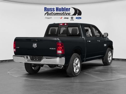 Used 2017 RAM 1500 Big Horn AWD/4WD image 2