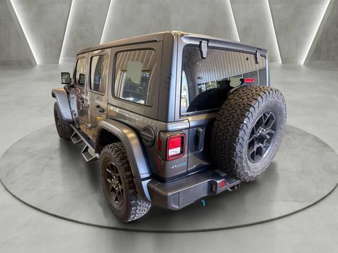 Used 2024 Jeep Wrangler Unlimited AWD/4WD image 4