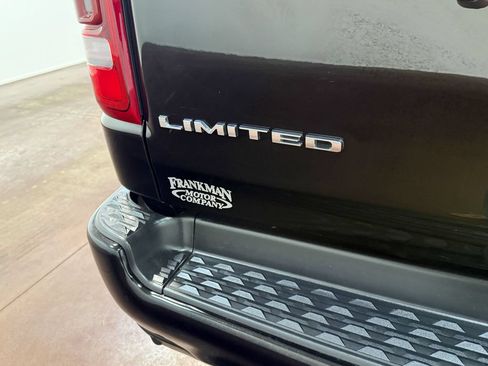 Used 2022 RAM 1500 Limited w/ Body-Colour Bumper Group AWD/4WD image 54