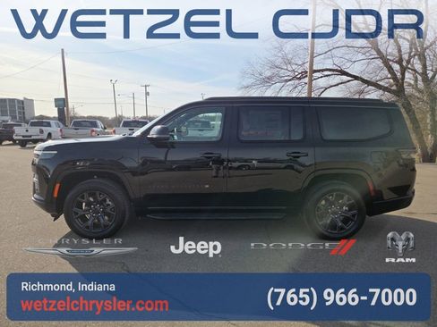 New 2026 Jeep Grand Wagoneer Limited AWD/4WD image 4