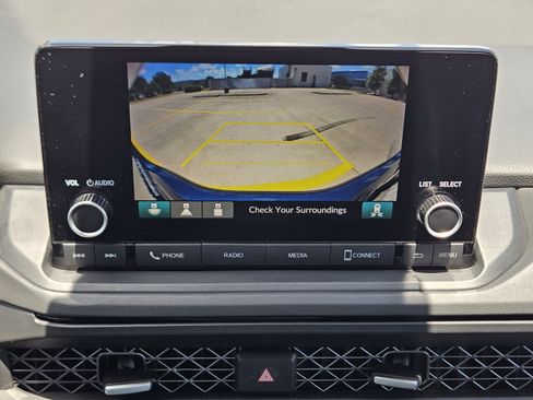 Used 2024 Honda Accord EX image 10