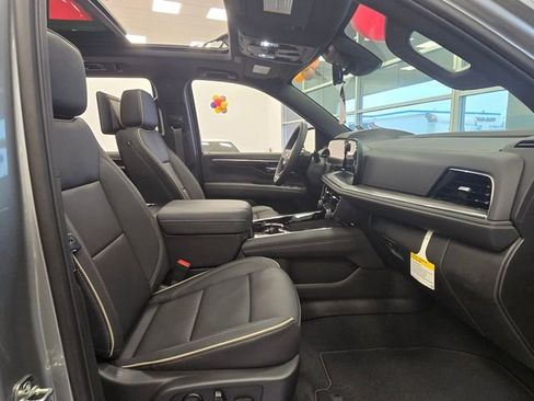 New 2025 Chevrolet Tahoe Premier image 11