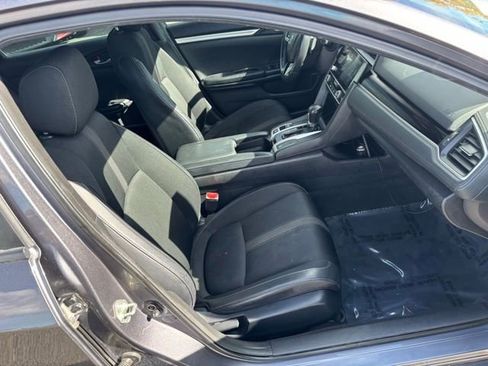 Used 2019 Honda Civic Sport image 27