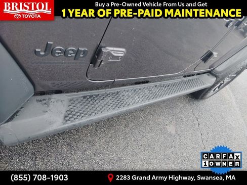 Used 2025 Jeep Wrangler Sport S image 10