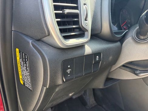 Used 2019 Kia Sportage LX FWD image 6